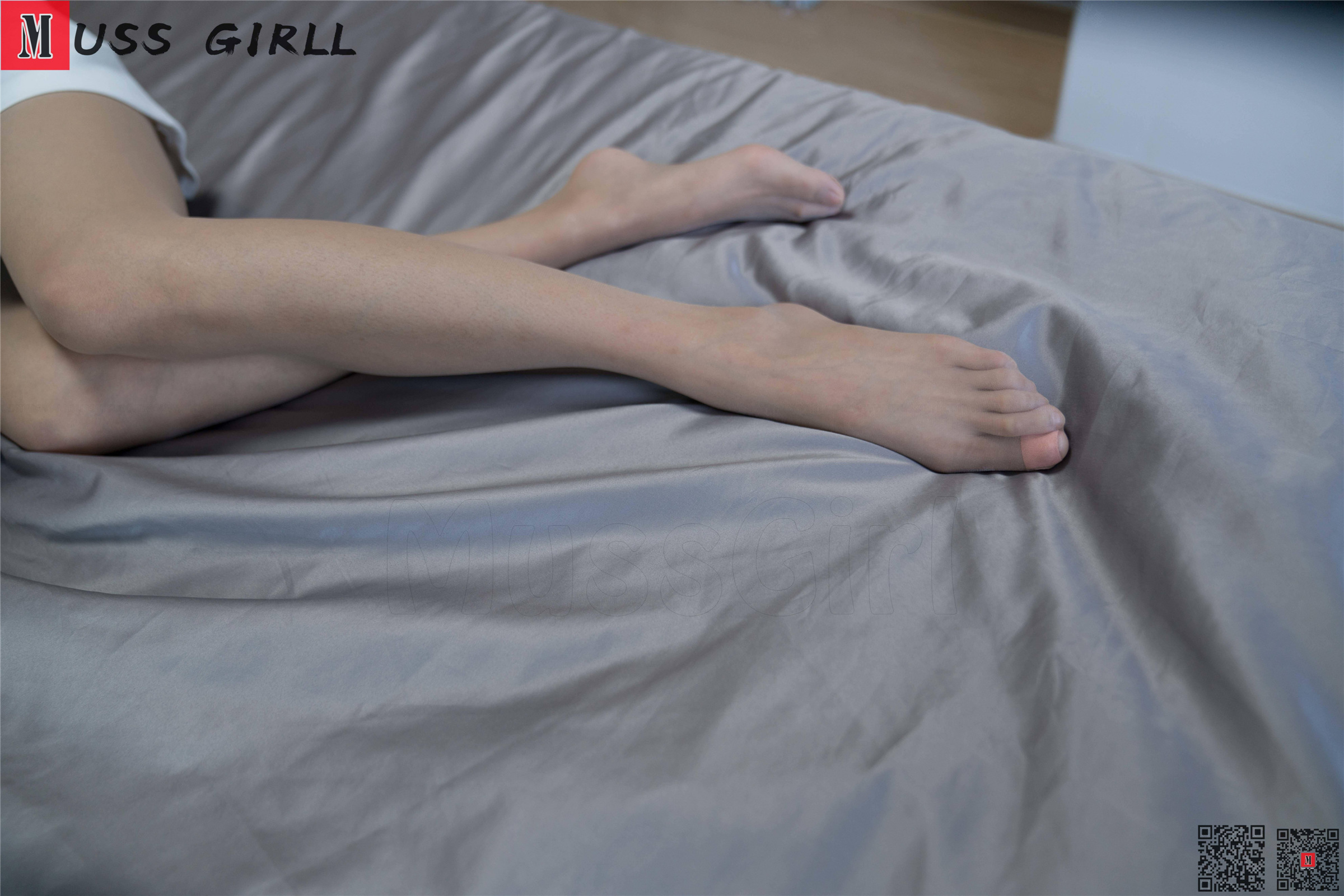 MussGirl慕丝女郎  NO.154 小白裙灰丝